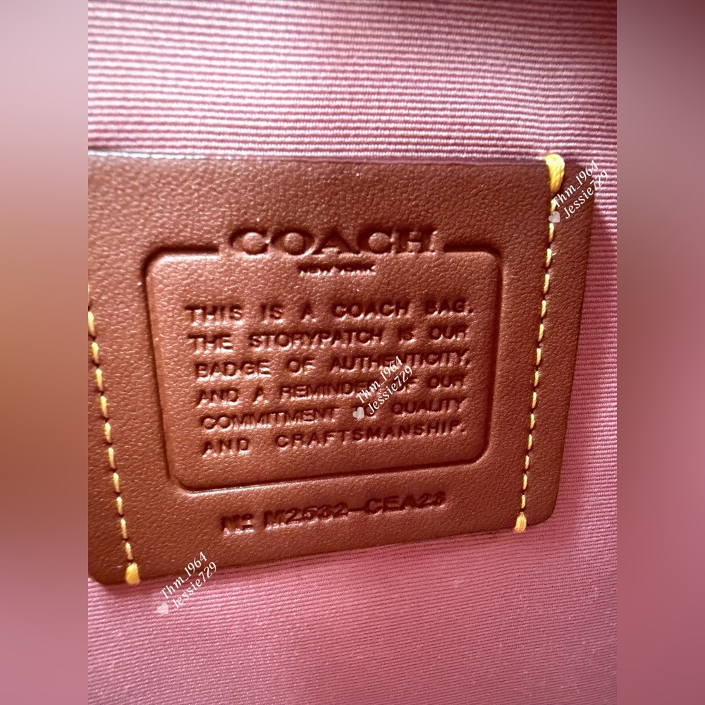 NWT！COACH Rowan Bucket Bag In Signature Canvas With Charms（CEA23）fast shipping - Picture 7 of 15